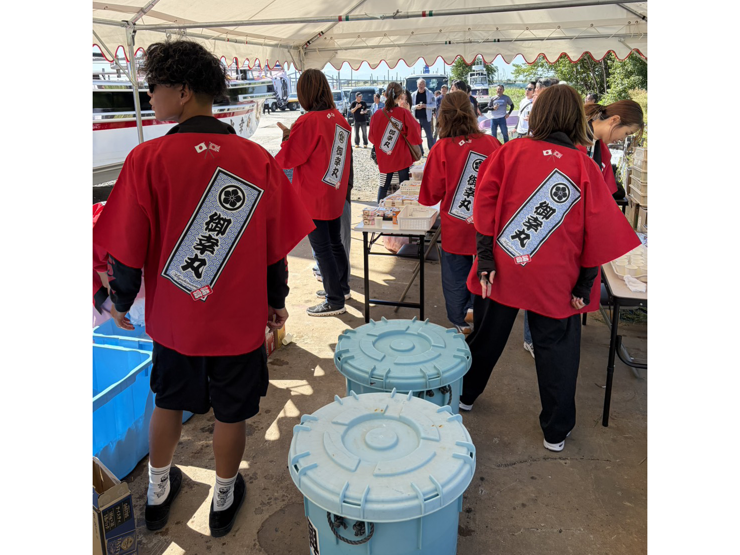 <strong>株式会社ミユキ様法被</strong><br>お客様より着用写真をいただきました。ありがとうございます。 <br>
